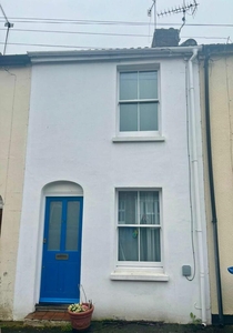 3 bedroom terraced house for rent in St. Johns Road, Faversham, ME13