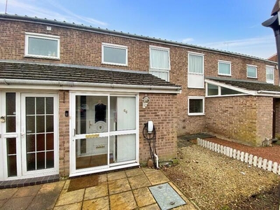 3 Bedroom Terraced House For Sale In Forestdale, South Croydon