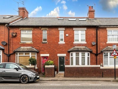 3 bedroom terraced house for sale in Salters Road, Gosforth, Newcastle Upon Tyne, NE3