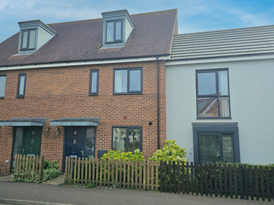 3 Bedroom Town House For Sale In Cambourne, Cambridgeshire