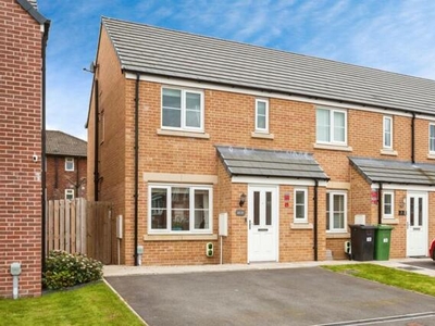 3 Bedroom Town House For Sale In Morley