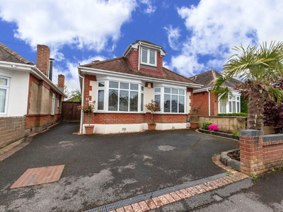 4 bedroom detached bungalow for sale in Thornley Road, Bournemouth, Dorset, BH10
