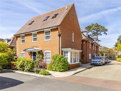 4 bedroom detached house for sale in Baillie Park, Branksome Park, Poole, BH13