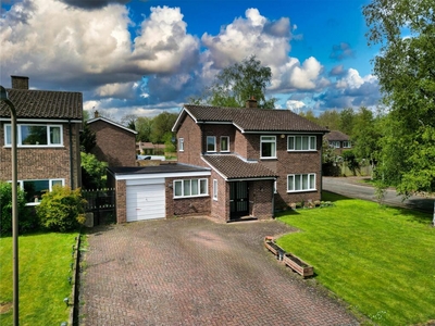 4 bedroom detached house for sale in Braunston, Woughton Park, MK6