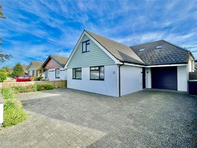 4 Bedroom Detached House For Sale In Christchurch, Dorset