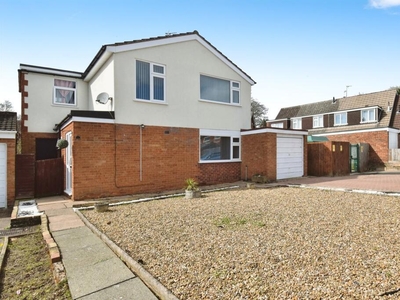 4 bedroom detached house for sale in Collaton Road, Wigston, LE18