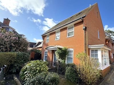 4 bedroom detached house for sale in Forest Road, Branksome Park, BH13