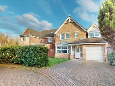 4 Bedroom Detached House For Sale In Lakeside