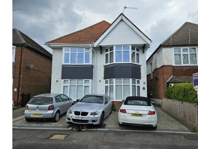 4 bedroom detached house for sale in Truscott Avenue, Bournemouth, BH9