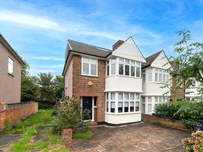4 Bedroom End Of Terrace House For Sale In Chislehurst, Kent