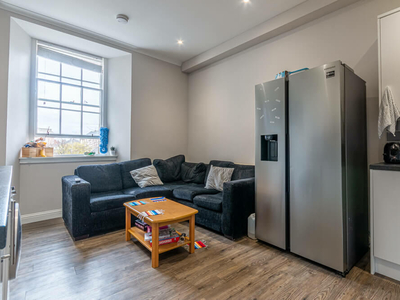 4 bedroom flat for rent in 01P – Nicolson Street, Edinburgh, EH8 9EH, EH8