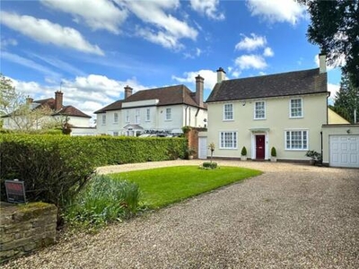 4 Bedroom House For Sale In Hadley Green, Hertfordshire
