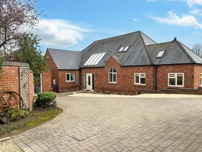 4 Bedroom House Loughborough Leicestershire