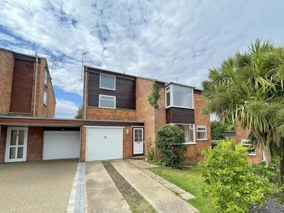 4 Bedroom Link Detached House For Sale In Hassocks, West Sussex