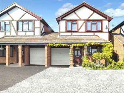 4 Bedroom Link Detached House For Sale In Leigh-on-sea, Essex