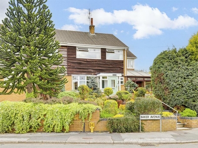 4 bedroom semi-detached house for sale in Baker Avenue, Arnold, Nottinghamshire, NG5 8FW, NG5