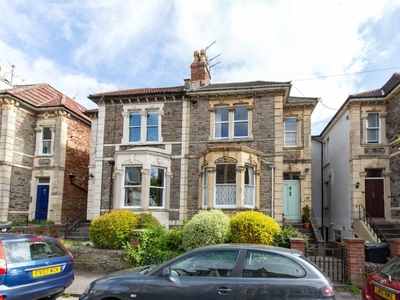 4 bedroom terraced house for sale in Collingwood Road, Bristol, BS6