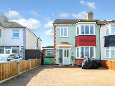 4 Bedroom Semi-detached House For Sale In Leigh-on-sea, Essex