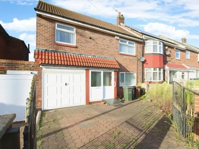 4 Bedroom Semi-detached House For Sale In Newcastle Upon Tyne, Tyne And Wear