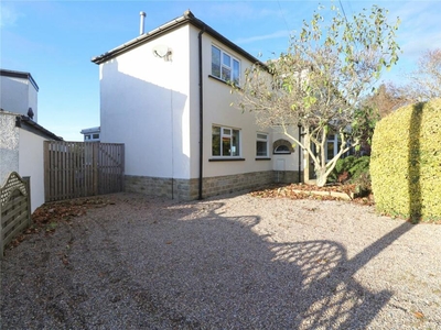 4 bedroom semi-detached house for sale in Oxford Avenue, Guiseley, Leeds, West Yorkshire, LS20