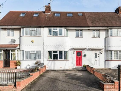 4 Bedroom Terraced House For Sale In Mill Hill East