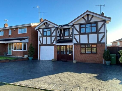 5 Bedroom Detached House For Sale In Amblecote, Brierley Hill