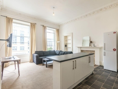 5 bedroom flat for rent in 0893L – Lothian Road, Edinburgh, EH1 2DJ, EH1