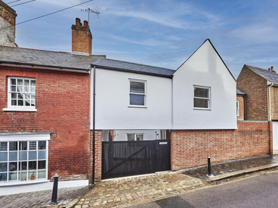 5 bedroom house for rent in Fishpool Street, St Albans, Hertfordshire, AL3