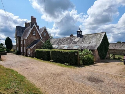 5 Bedroom House For Sale In Tiverton, Devon