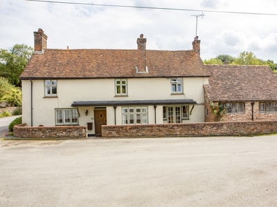 5 bedroom property to let in Froxfield Marlborough SN8