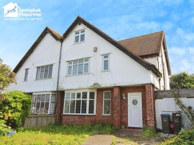 5 Bedroom Semi-detached House For Sale In Cliftonville, Margate