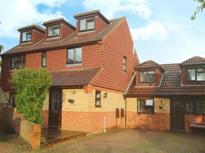 6 Bedroom House Sittingbourne Kent