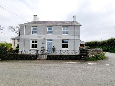 Cottage to rent in Llangwnadl, Pwllheli LL53