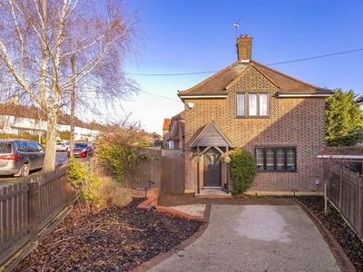 Detached house for sale in Roding View, Buckhurst Hill IG9