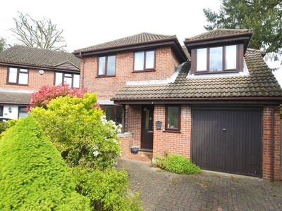 Detached house for sale in Thicketts, Sevenoaks TN13