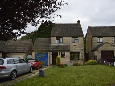 Detached house to rent in Farmcote Close, Eastcombe, Stroud, Gloucestershire GL6