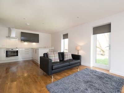 End terrace house to rent in Lakesmere Close, Kidlington, Oxfordshire OX5