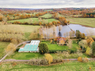 Equestrian Facility For Sale In Robertsbridge, East Sussex