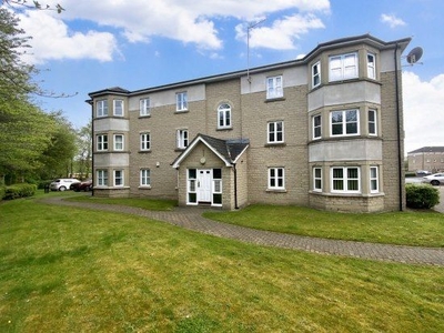 Flat to rent in Carnoustie Court, Whitley Bay NE25