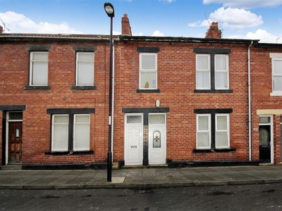 Flat to rent in Elsdon Terrace, North Shields NE29