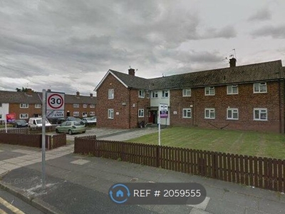 Flat to rent in New Hey Road, Wirral CH49