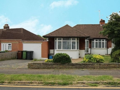 Semi-detached bungalow to rent in The Byway, Potters Bar EN6