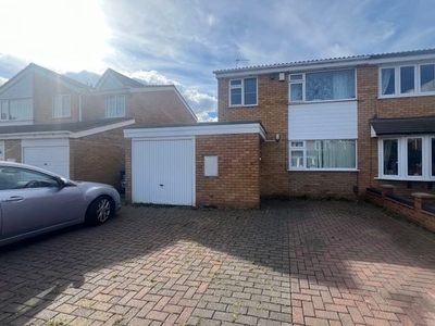 Semi-detached house to rent in Emerson Close, Leicester LE4