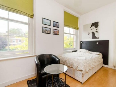 Studio Flat For Rent In Hampstead