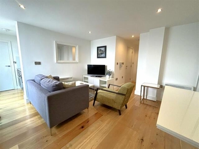 Studio Flat For Sale In Station Road, Hayes