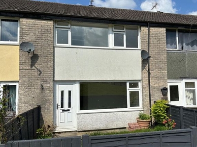 Terraced house to rent in Avon Walk, Winsford CW7