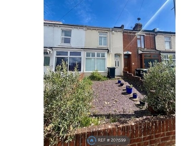 Terraced house to rent in Wych Lane, Gosport PO13