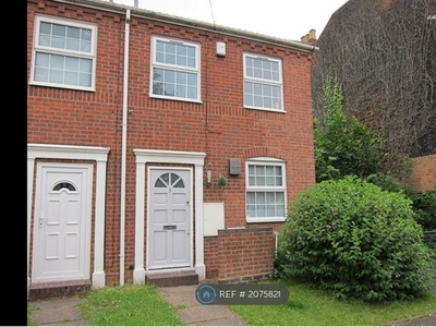 Terraced house to rent in Wyndham Road, Birmingham B16