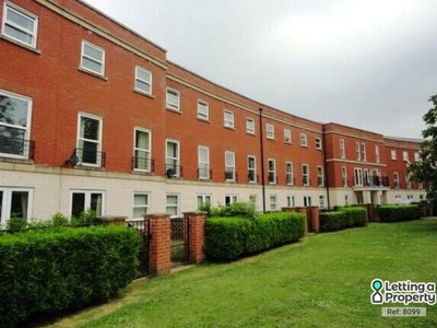 Town house to rent in Cambrai Close, Lincoln, Lincolnshire LN1