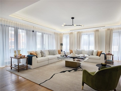 4 bedroom apartment for sale in Lancer Square, Apartment 23, 1 Lancer Square, Kensington Church St, W8